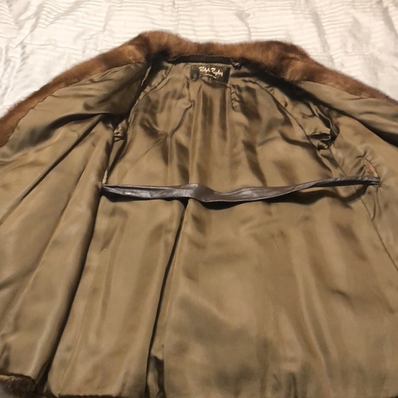 Luxury mink coat - Picture 6 of 12